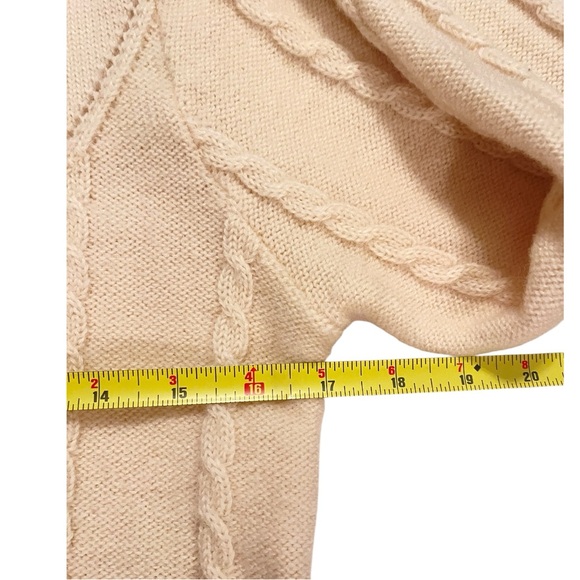 Achalm Strick German Virgin Wool Y2K Cardigan Cream Cable Knit Size Small - Picture 7 of 12